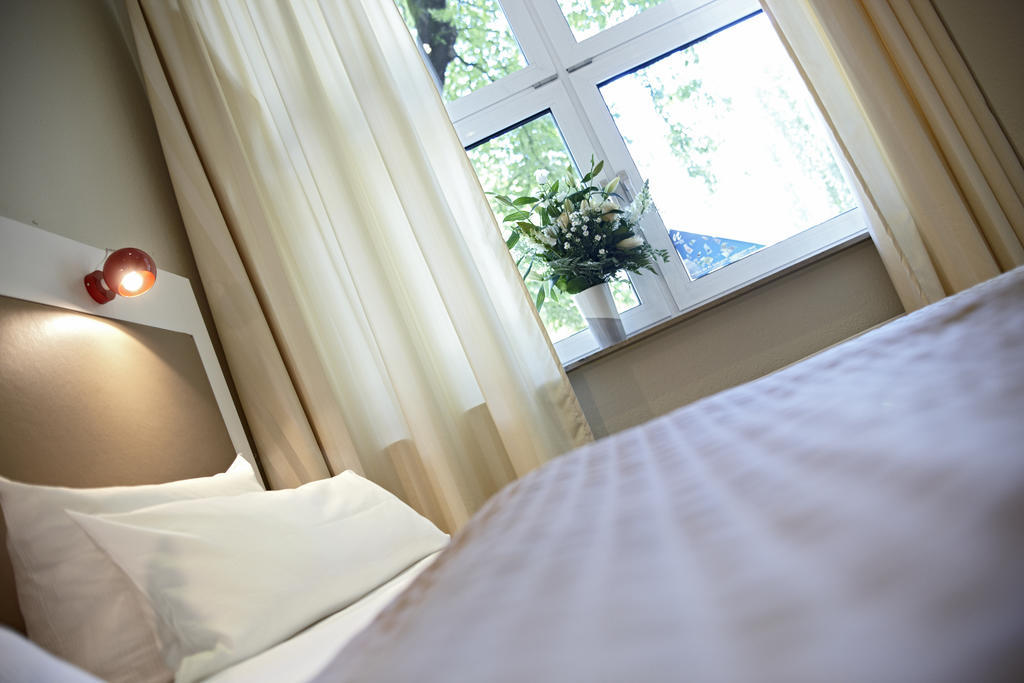 Hotel Domicil Hamburg By Golden Tulip Kültér fotó
